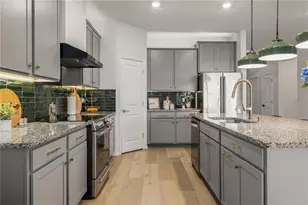 13166 Brookside Moss Dr, Riverview, FL 33579 - Photo 9