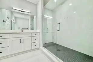 4215 W North A St, Tampa, FL 33609 - Photo 25