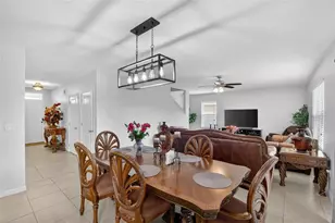 35716 Hillbrook Ave, Zephyrhills, FL 33541 - Photo 17