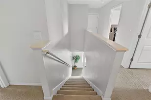 35716 Hillbrook Ave, Zephyrhills, FL 33541 - Photo 23