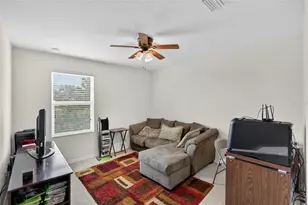 35716 Hillbrook Ave, Zephyrhills, FL 33541 - Photo 29