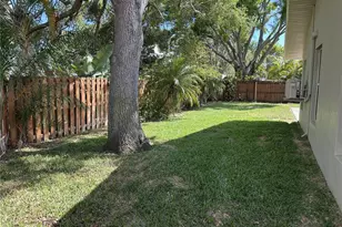 2287 Carolyn Dr, Dunedin, FL 34698 - Photo 37
