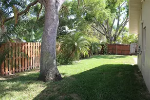 2287 Carolyn Dr, Dunedin, FL 34698 - Photo 57