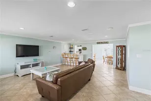 2287 Carolyn Dr, Dunedin, FL 34698 - Photo 5
