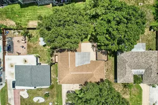 2287 Carolyn Dr, Dunedin, FL 34698 - Photo 39