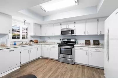 1802 Breth Court, Sun City Center, FL 33573 - Photo 7