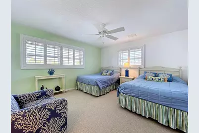 7711 Bayshore Drive, Treasure Island, FL 33706 - Photo 23