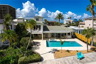 7711 Bayshore Dr, Treasure Island, FL 33706 - Photo 55