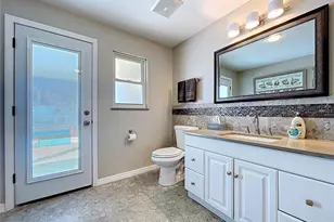 7711 Bayshore Dr, Treasure Island, FL 33706 - Photo 37