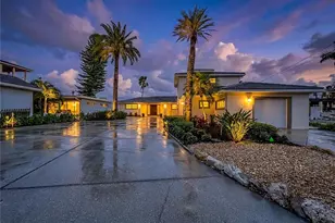 7711 Bayshore Dr, Treasure Island, FL 33706 - Photo 45