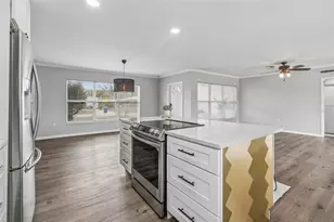 2153 75th Way N, Saint Petersburg, FL 33710 - Photo 21