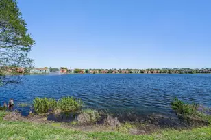 9552 Lake Chase Island Way, Tampa, FL 33626 - Photo 7