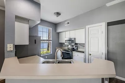 9552 Lake Chase Island Way #9552, Tampa, FL 33626 - Photo 17