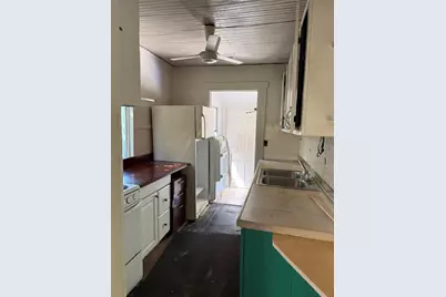 2007 43rd Street S, Gulfport, FL 33711 - Photo 3
