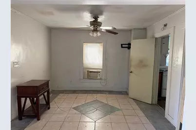 2007 43rd Street S, Gulfport, FL 33711 - Photo 5