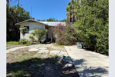 2007 43rd Street S, Gulfport, FL 33711 - Photo 1