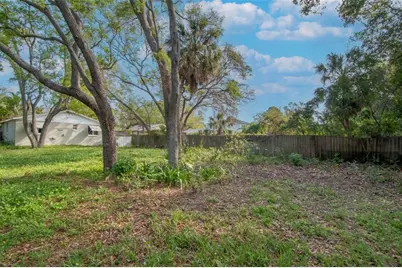 2826 W Shelton Avenue, Tampa, FL 33611 - Photo 45
