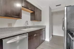 2826 W Shelton Ave, Tampa, FL 33611 - Photo 19