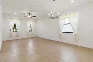 1214 Florablu Dr, Seffner, FL 33584 - Photo 9