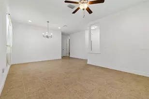 1214 Florablu Dr, Seffner, FL 33584 - Photo 5