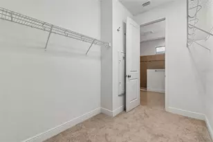 1214 Florablu Dr, Seffner, FL 33584 - Photo 23