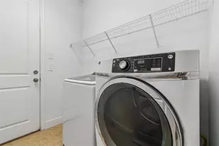 1214 Florablu Dr, Seffner, FL 33584 - Photo 43