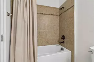 1214 Florablu Dr, Seffner, FL 33584 - Photo 41