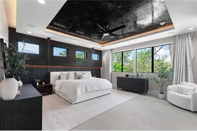 114 W Davis Boulevard, Tampa, FL 33606 - Photo 5