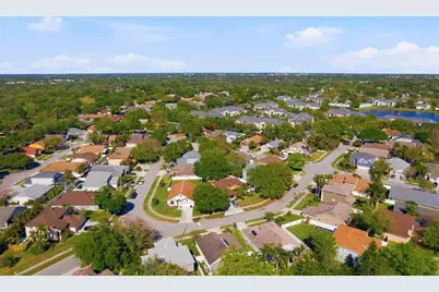 1240 Bluffs Circle, Dunedin, FL 34698 - Photo 29