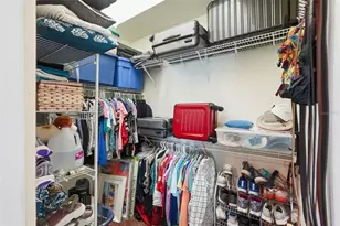 1240 Bluffs Cir, Dunedin, FL 34698 - Photo 17