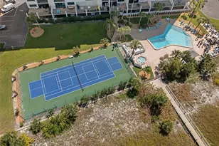 1230 Gulf Blvd, Clearwater Beach, FL 33767 - Photo 3