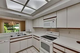 29903 Baywood Ln, Wesley Chapel, FL 33543 - Photo 25