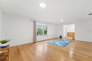 2007 Golf View Dr, Dunedin, FL 34698 - Photo 13