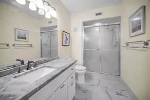2210 Utopian Dr E, Clearwater, FL 33763 - Photo 3