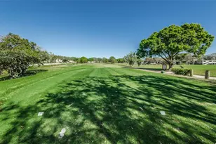 2210 Utopian Dr E, Clearwater, FL 33763 - Photo 39