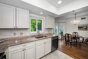 2210 Utopian Dr E, Clearwater, FL 33763 - Photo 25