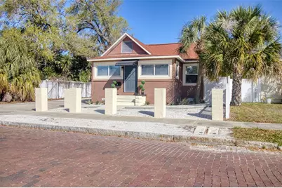 675 16th Avenue S #1, Saint Petersburg, FL 33701 - Photo 3