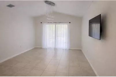 6115 N Albany Avenue, Tampa, FL 33604 - Photo 3