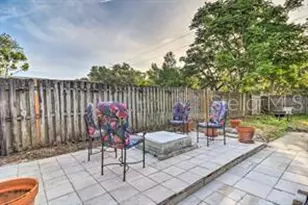 2196 Bell Cheer Dr, Clearwater, FL 33764 - Photo 25