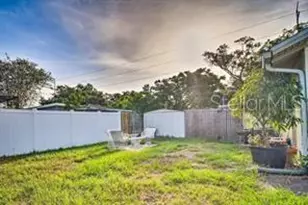 2196 Bell Cheer Dr, Clearwater, FL 33764 - Photo 29