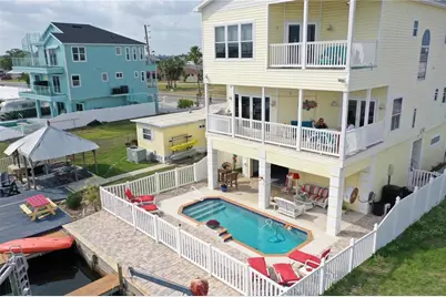 6441 Clark Street, Hudson, FL 34667 - Photo 1