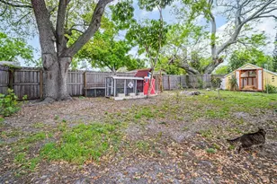 1097 Kenwood Dr, Dunedin, FL 34698 - Photo 17