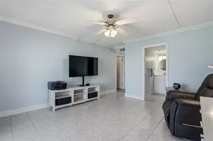 868 Bayway Blvd, Clearwater Beach, FL 33767 - Photo 25