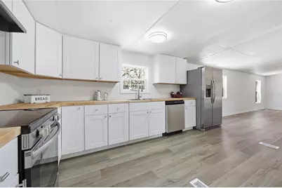 9015 SW 135th Place, Archer, FL 32618 - Photo 17