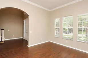 13714 Artesa Bell Dr, Riverview, FL 33579 - Photo 9