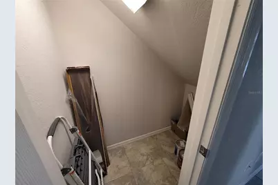 27542 Desert Willow Way, Wesley Chapel, FL 33544 - Photo 11