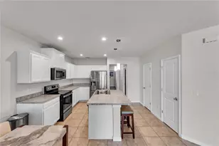 18276 Turning Leaf Cir, Land O Lakes, FL 34638 - Photo 7