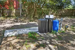 17607 Rockledge Ave, Spring Hill, FL 34610 - Photo 33