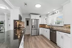 311 Island Way, Clearwater Beach, FL 33767 - Photo 21