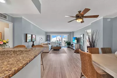 4900 Brittany Drive S #301, Saint Petersburg, FL 33715 - Photo 11